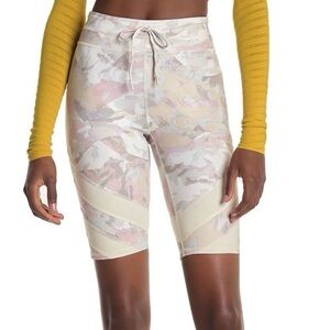 Free People Daybreak Graphic Bike Shorts Wash Combo Color Sz M Biker NWOT